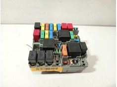 Recambio de caja reles / fusibles para opel combo furgoneta/monovolumen (x12) 1.3 cdti (b05) referencia OEM IAM 52028777  