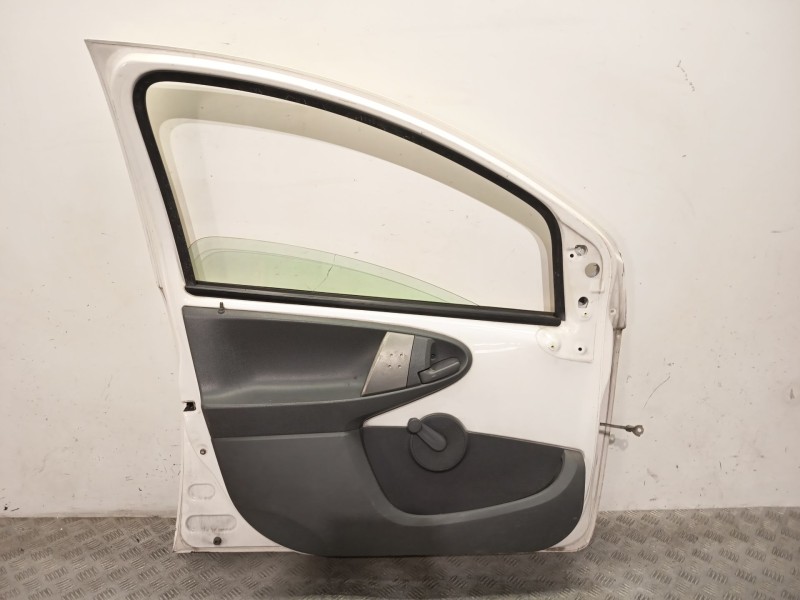 Recambio de puerta delantera izquierda para citroën c1 (pm_, pn_) 1.0 referencia OEM IAM 9002W6  