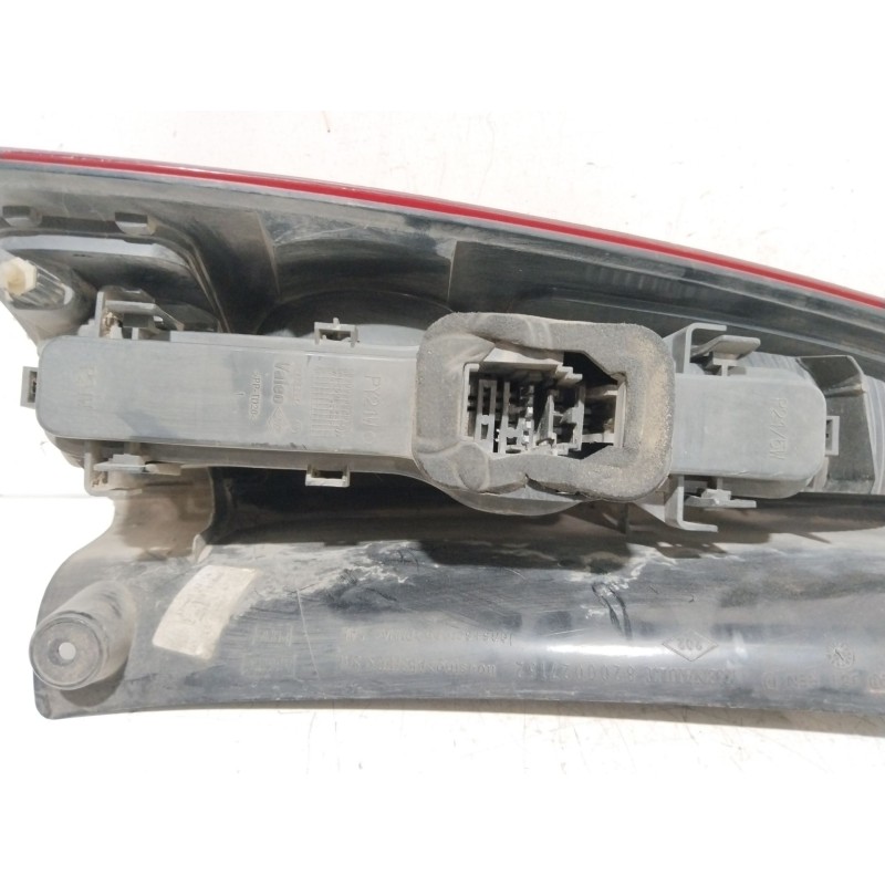 PILOTO TRASERO DERECHO 8200027152  - imagen 4