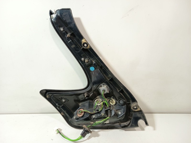 Recambio de piloto trasero derecho para nissan juke (f15) 1.2 dig-t referencia OEM IAM 26550BV80B 265501KA0B 