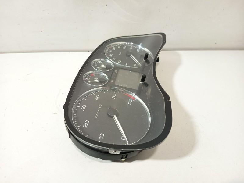 Recambio de cuadro instrumentos para peugeot 307 sw (3h) 1.6 hdi 110 referencia OEM IAM P9660470680 821165 