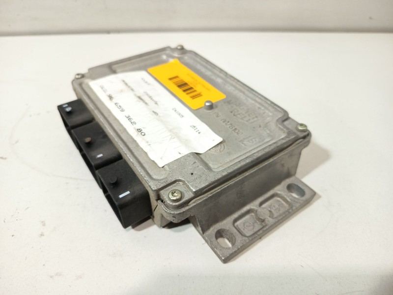 Recambio de centralita motor uce para ssangyong rodius i 2.7 xdi 4wd referencia OEM IAM 6LP2  