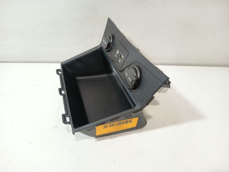 Recambio de cenicero para hyundai tucson (tl, tle) 1.6 gdi referencia OEM IAM 84631D7000  