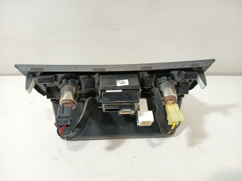 Recambio de cenicero para hyundai tucson (tl, tle) 1.6 gdi referencia OEM IAM 84631D7000  