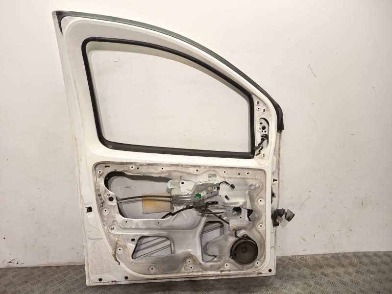 Recambio de puerta delantera izquierda para peugeot bipper (aa_) 1.3 hdi 75 referencia OEM IAM 1637832480  