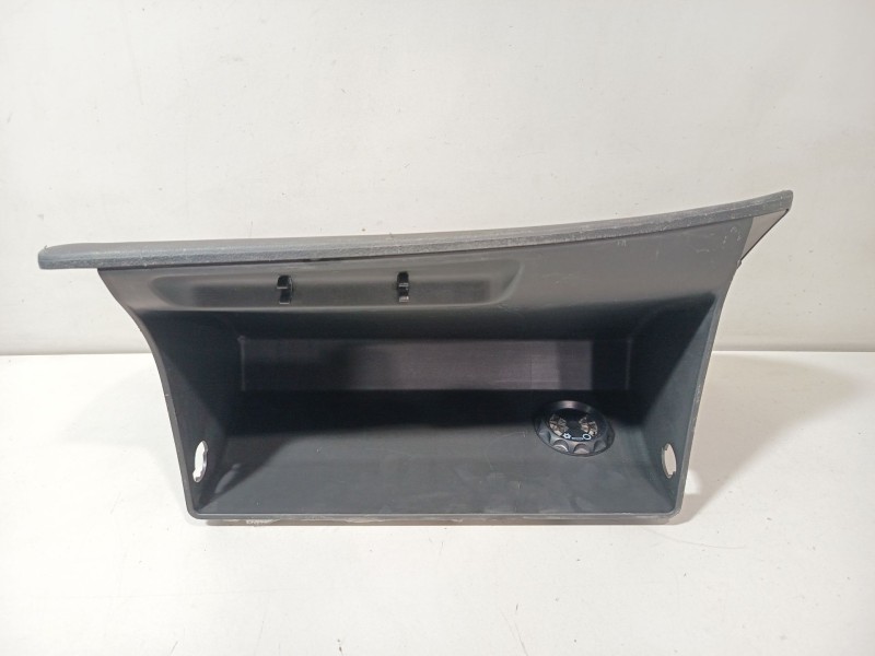 Recambio de guantera para hyundai tucson (tl, tle) 1.6 gdi referencia OEM IAM 84510D7000  