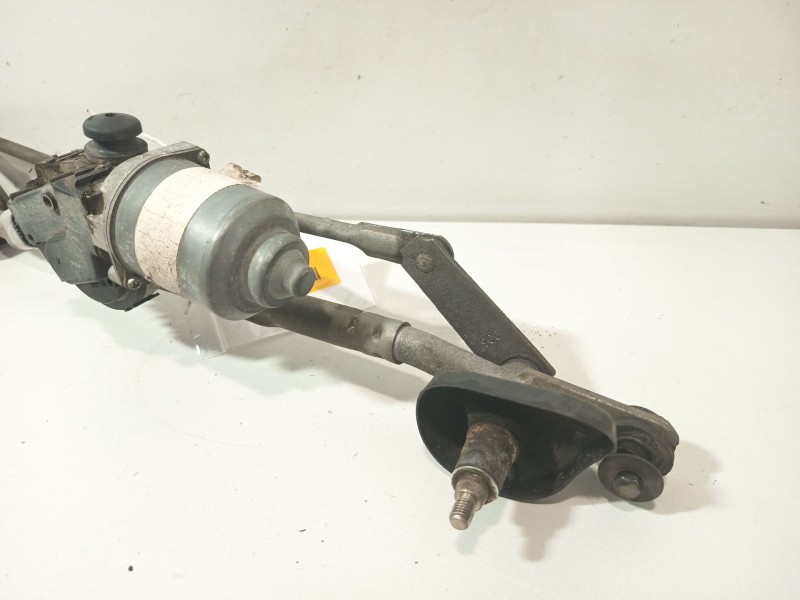 Recambio de motor limpia delantero para dodge caliber 2.0 crd referencia OEM IAM 05183273AB  