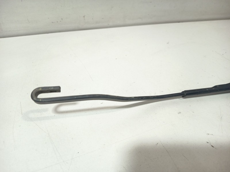 Recambio de brazo limpia delantero izquierdo para chevrolet orlando (j309) 2.0 d referencia OEM IAM 96893317  