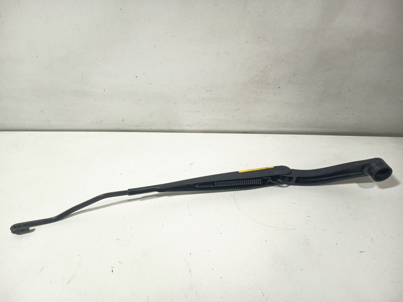 Recambio de brazo limpia delantero izquierdo para chevrolet orlando (j309) 2.0 d referencia OEM IAM 96893317  