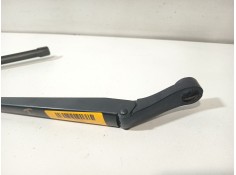 Recambio de brazo limpia delantero izquierdo para opel zafira / zafira family b (a05) 1.9 cdti (m75) referencia OEM IAM 13145563 2