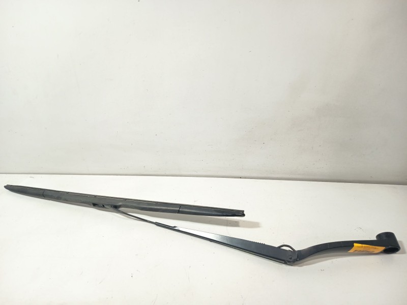 Recambio de brazo limpia delantero izquierdo para hyundai tucson (tl, tle) 1.6 gdi referencia OEM IAM 98311D7000  