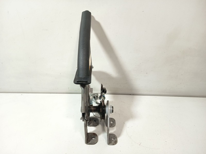 Recambio de palanca freno de mano para hyundai tucson (tl, tle) 1.6 gdi referencia OEM IAM 59710D7000TRY  