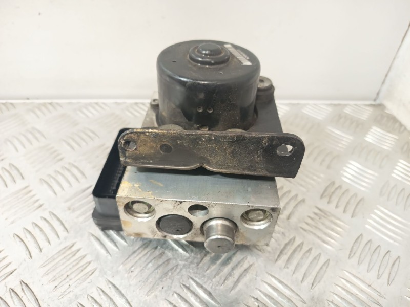 Recambio de abs para ssangyong rodius i 2.7 xdi referencia OEM IAM 4891021510  
