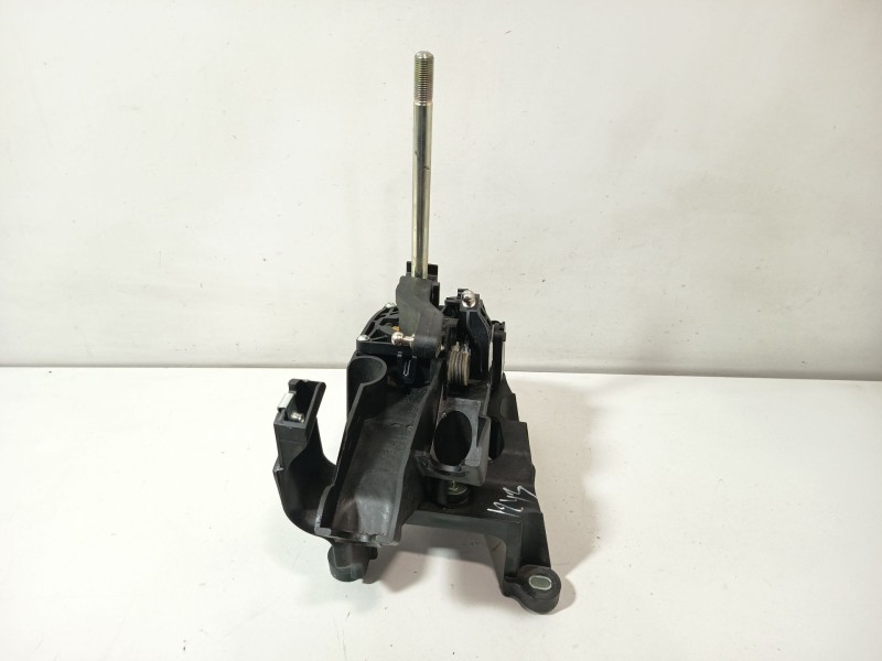 Recambio de palanca cambio para ford focus iv (hn) 1.0 ecoboost referencia OEM IAM BV6R7C453AAC  