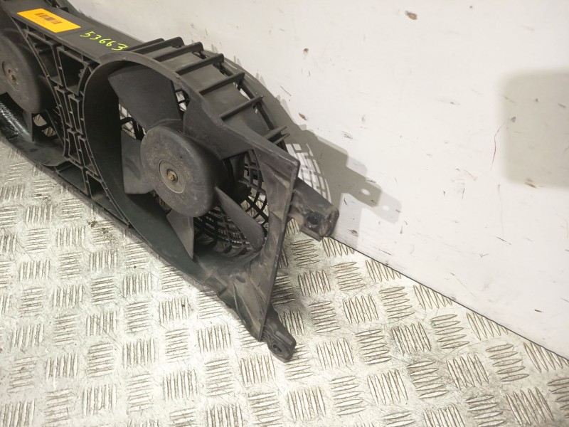 Recambio de electroventilador para ssangyong rodius i 2.7 xdi referencia OEM IAM 8821021050  