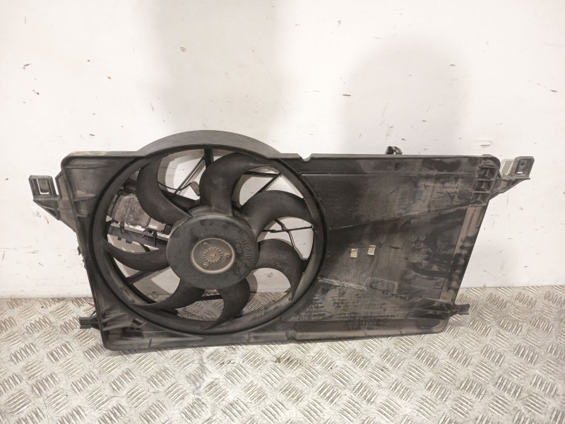 Recambio de electroventilador para mazda 3 (bk) 1.6 di turbo referencia OEM IAM 3M5H8C607XE  