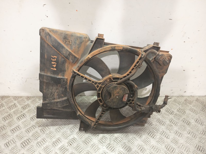 Recambio de electroventilador para hyundai getz (tb) 1.1 referencia OEM IAM 253801C160  