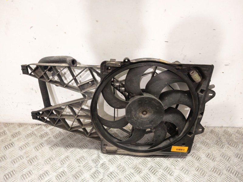 Recambio de electroventilador para fiat doblo autobús (263_) 1.3 d multijet (263axc1a) referencia OEM IAM 0000051821155  