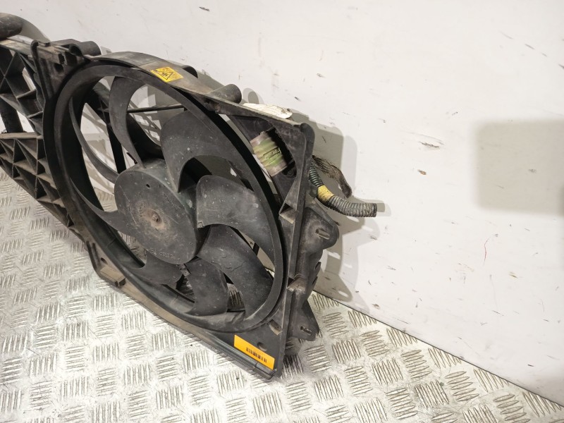 Recambio de electroventilador para fiat doblo autobús (263_) 1.3 d multijet (263axc1a) referencia OEM IAM 0000051821155  