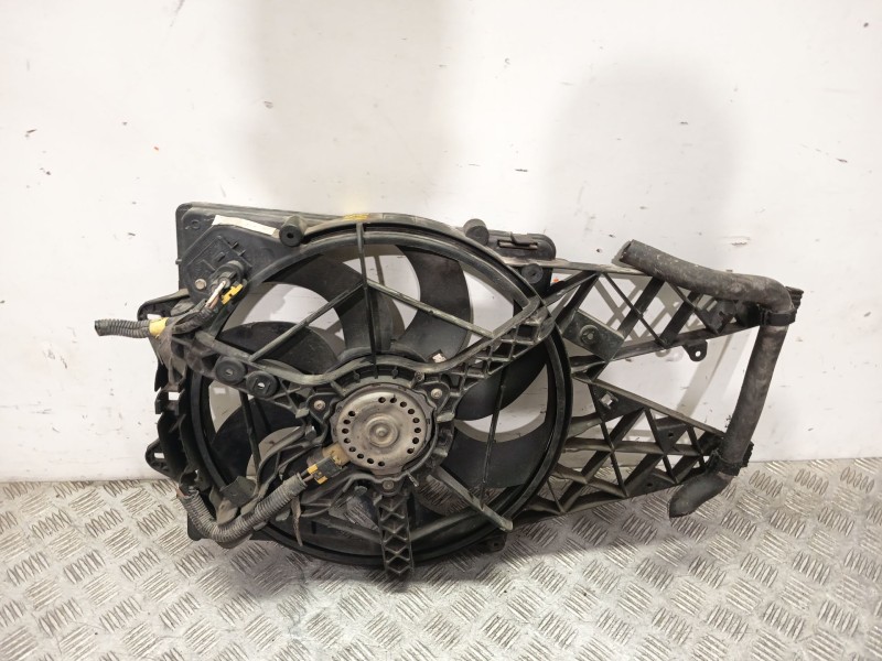 Recambio de electroventilador para fiat doblo autobús (263_) 1.3 d multijet (263axc1a) referencia OEM IAM 0000051821155  