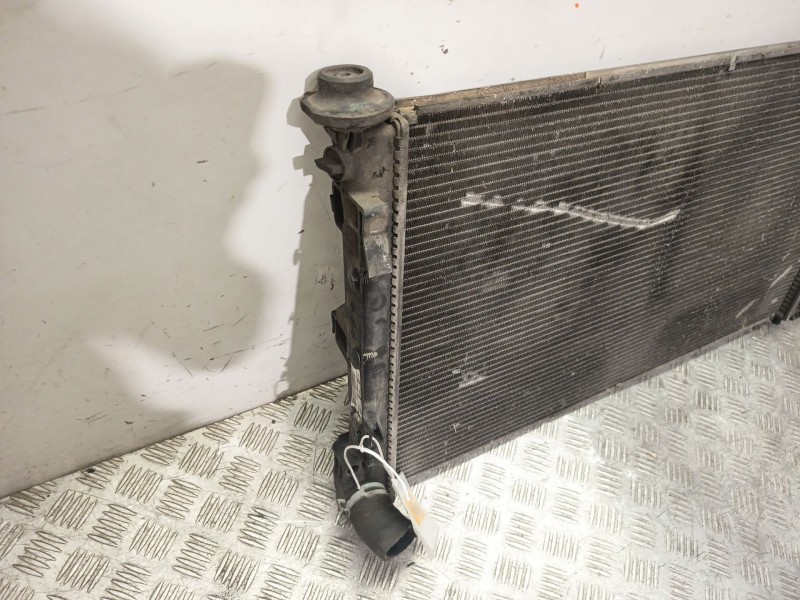 Recambio de radiador agua para dodge caliber 2.0 crd referencia OEM IAM 1007065  