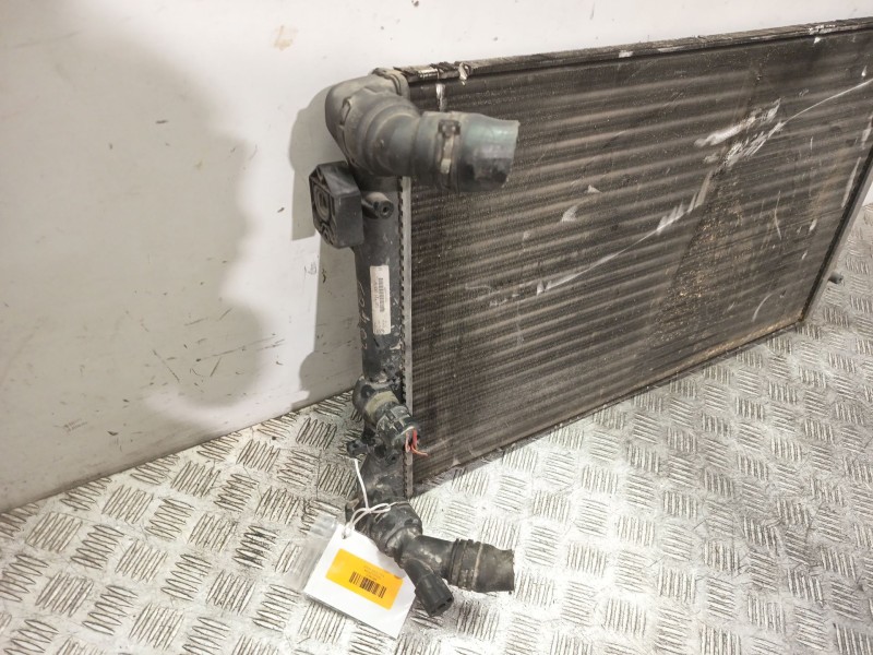 Recambio de radiador agua para seat leon (1m1) 1.6 16 v referencia OEM IAM 1K0121253AA  