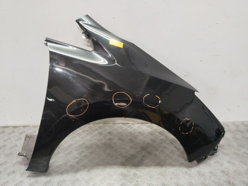 Recambio de aleta delantera derecha para nissan leaf (ze1) electric referencia OEM IAM F31005SHMA  NEGRO