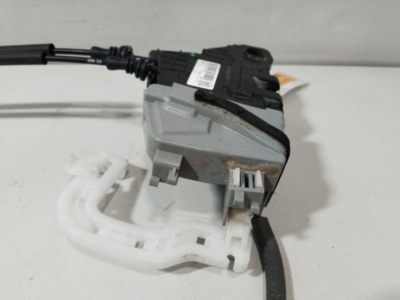 Recambio de cerradura puerta delantera izquierda para hyundai tucson (tl, tle) 1.6 gdi referencia OEM IAM 81310D3510  