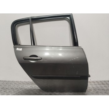 PUERTA TRASERA DERECHA GRIS 