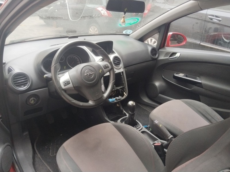 opel corsa d (s07) del año 2007