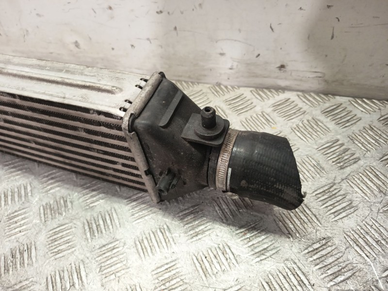 Recambio de intercooler para fiat doblo autobús (263_) 1.6 d multijet (263axn1b) referencia OEM IAM 8E7250000 52018046 