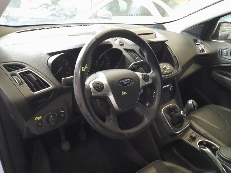 ford kuga ii (dm2) del año 2016