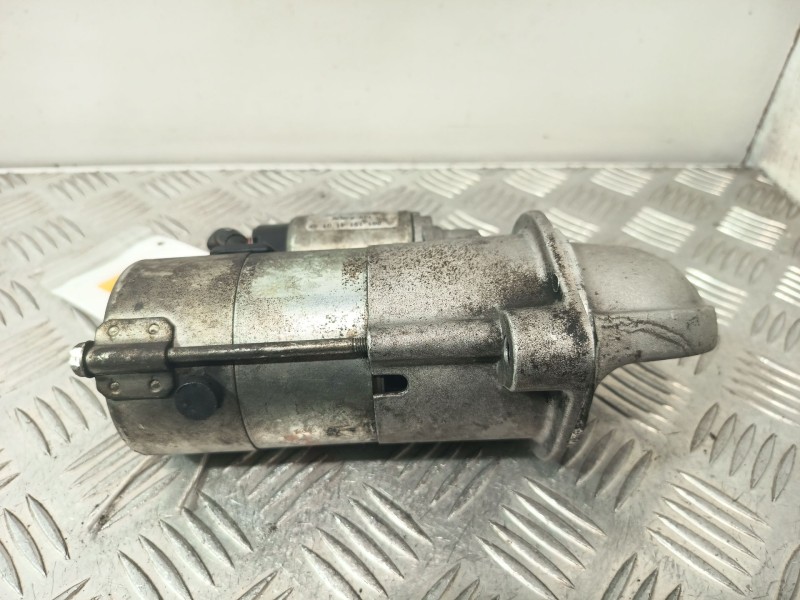Recambio de motor arranque para ssangyong rodius i 2.7 xdi referencia OEM IAM 6611514101  