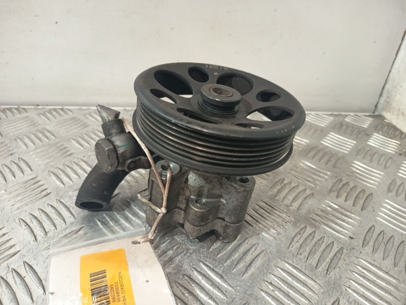 Recambio de bomba direccion para chevrolet orlando (j309) 2.0 d referencia OEM IAM 96985600  