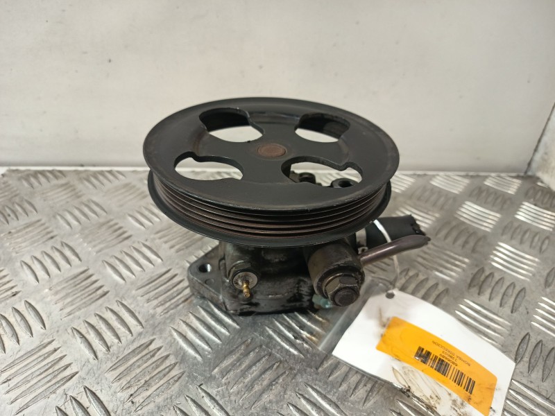 Recambio de bomba direccion para volvo v40 station wagon (645) 1.8 i referencia OEM IAM 338603  