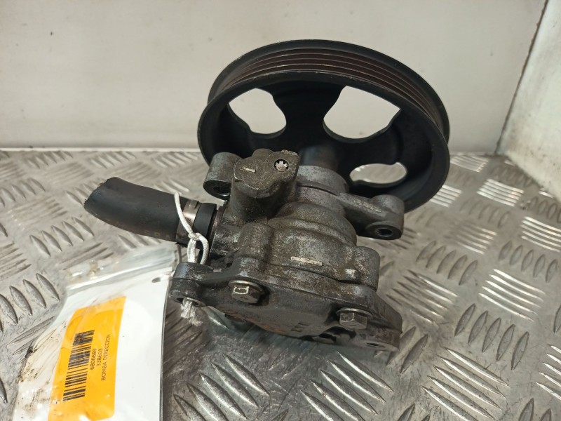 Recambio de bomba direccion para volvo v40 station wagon (645) 1.8 i referencia OEM IAM 338603  