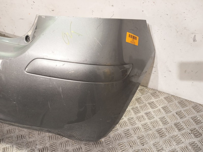 Recambio de paragolpes trasero para toyota yaris (_p9_) 1.0 vvt-i (ksp90_) referencia OEM IAM 521590D986  PLATA