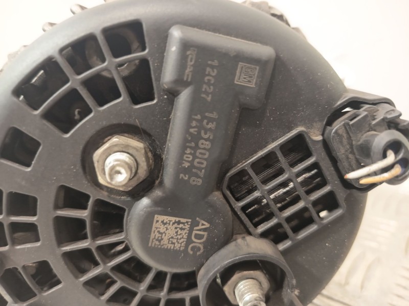 Recambio de alternador para chevrolet orlando (j309) 2.0 d referencia OEM IAM 13580078 13501719 
