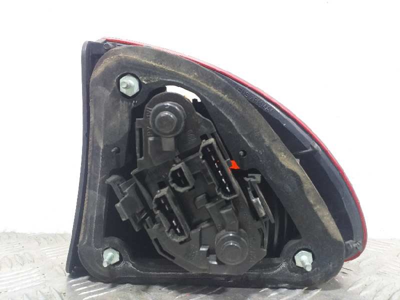 Recambio de piloto trasero izquierdo para seat leon (1m1) signo referencia OEM IAM 1M6945111  