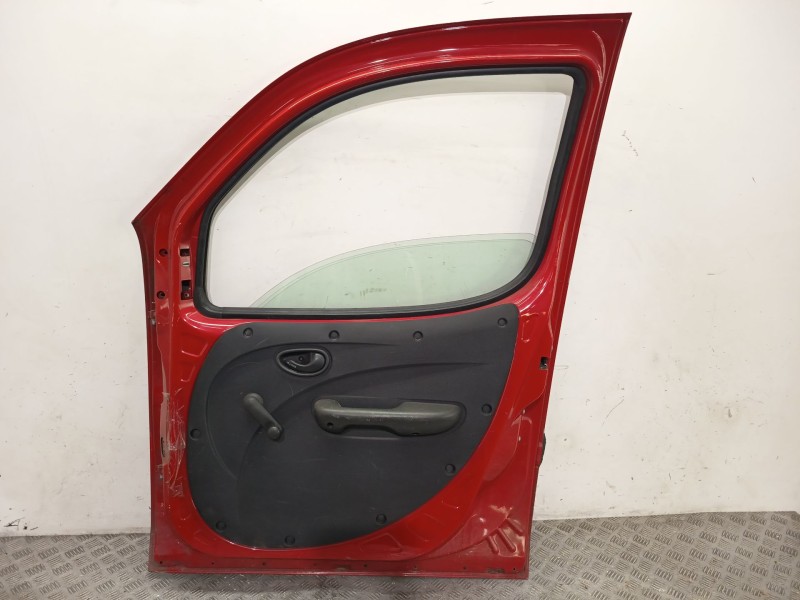 Recambio de puerta delantera derecha para fiat doblo furgoneta/monovolumen (223_) 1.4 referencia OEM IAM 51847704  