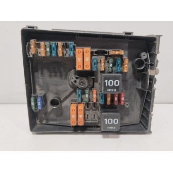 CAJA RELES / FUSIBLES L2K000087 