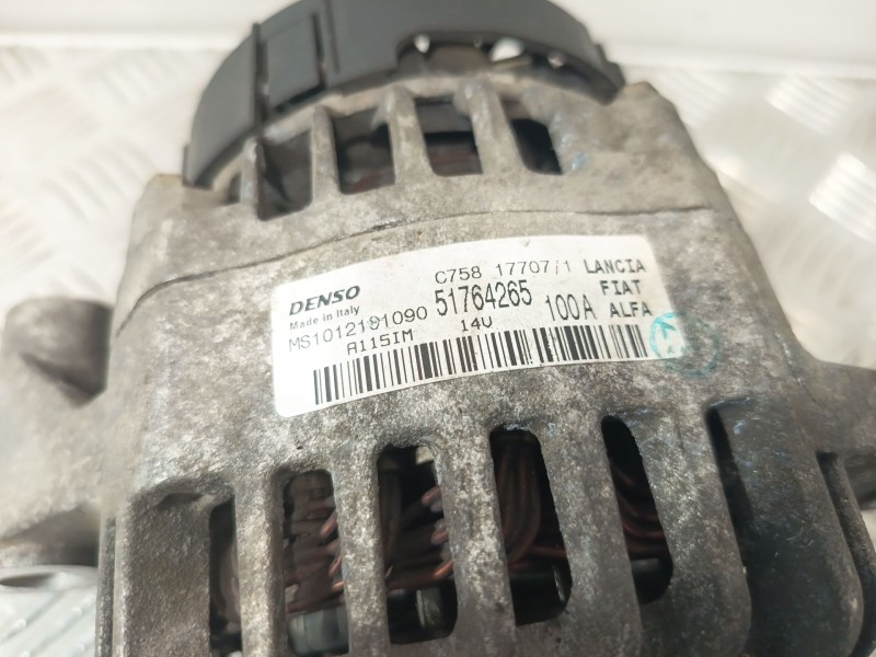 Recambio de alternador para fiat grande punto (199_) 1.9 d multijet referencia OEM IAM 51764265 0000071724804 