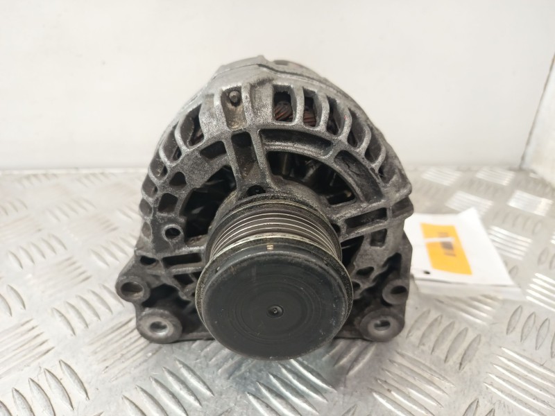 Recambio de alternador para seat ibiza iii (6l1) 1.9 tdi referencia OEM IAM 038903023L 038903018RX 