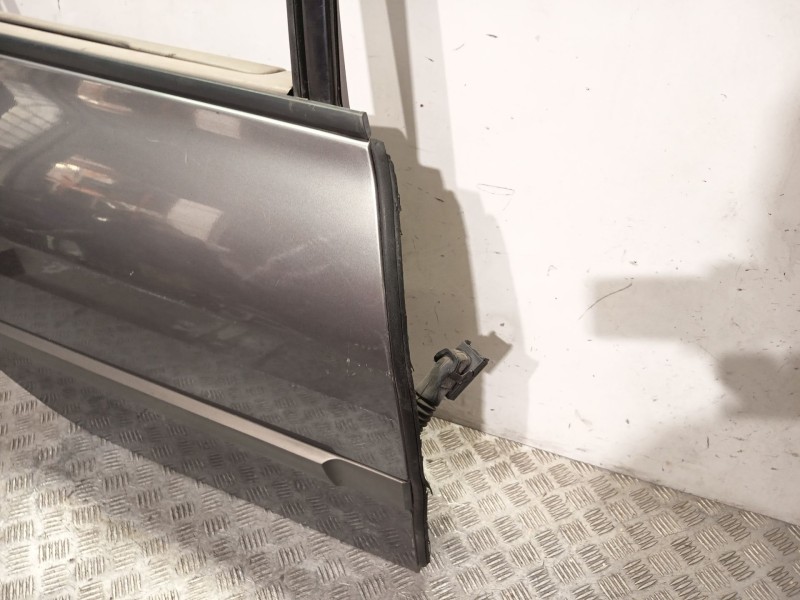 Recambio de puerta trasera derecha para renault megane ii berlina 5p referencia OEM IAM  GRIS 