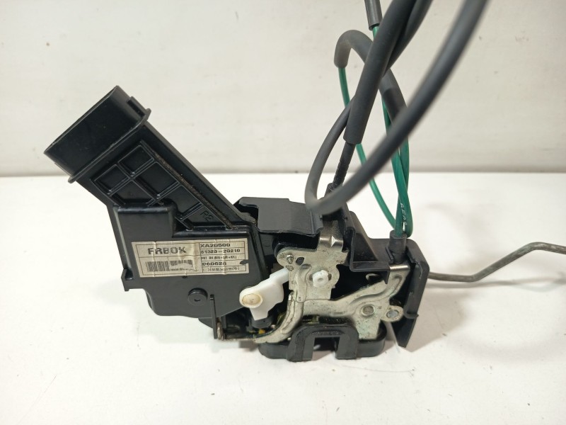 Recambio de cerradura puerta delantera derecha para kia magentis ii (mg) 2.0 crdi referencia OEM IAM 813202G210  