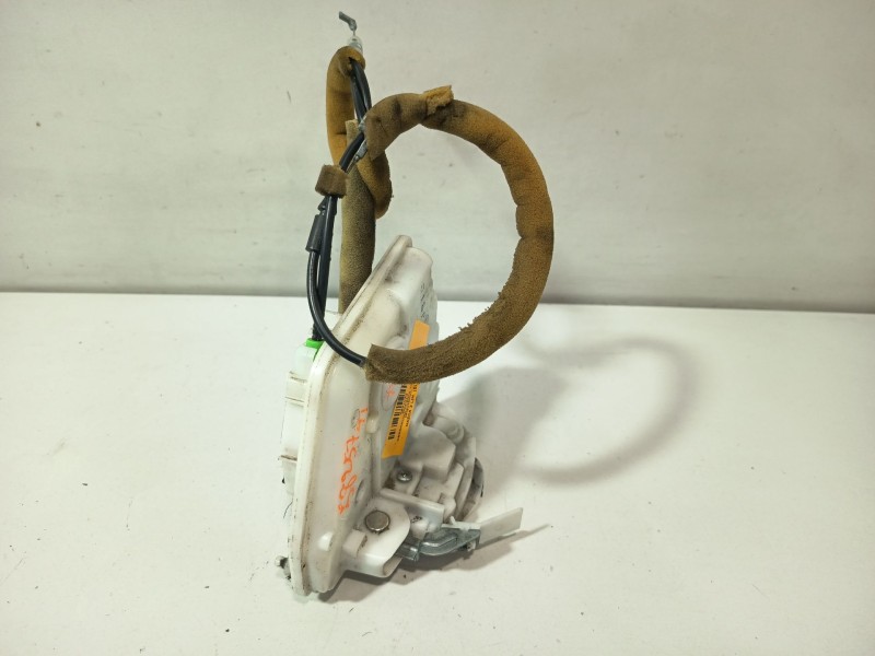 Recambio de cerradura puerta trasera izquierda para mazda 3 lim. (bl) active referencia OEM IAM G04G10  