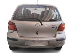 toyota yaris (_p1_) del año 2003