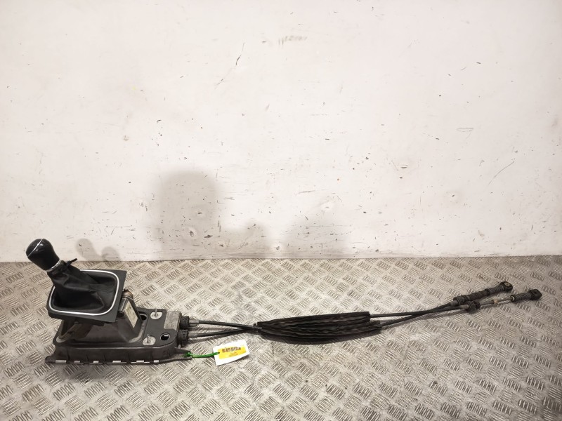 Recambio de palanca cambio para seat leon (1p1) 2.0 tdi 16v referencia OEM IAM 1K0711061B  