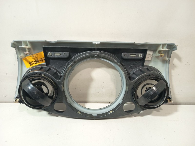 Recambio de moldura para mini mini (r50, r53) cooper referencia OEM IAM 51450770079  