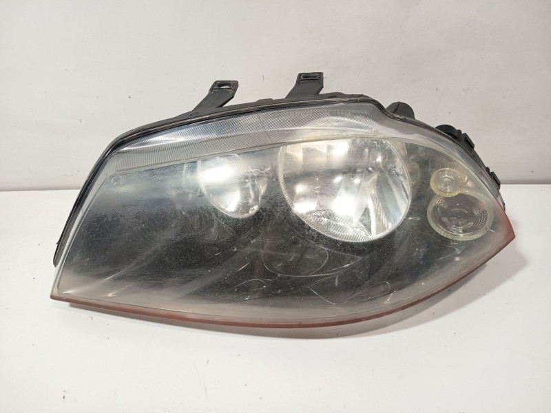 Recambio de faro izquierdo para seat ibiza iii (6l1) 1.9 tdi referencia OEM IAM 6L1941751B  